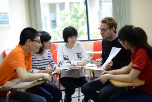 10 nguyên tắc học ngoại ngữ