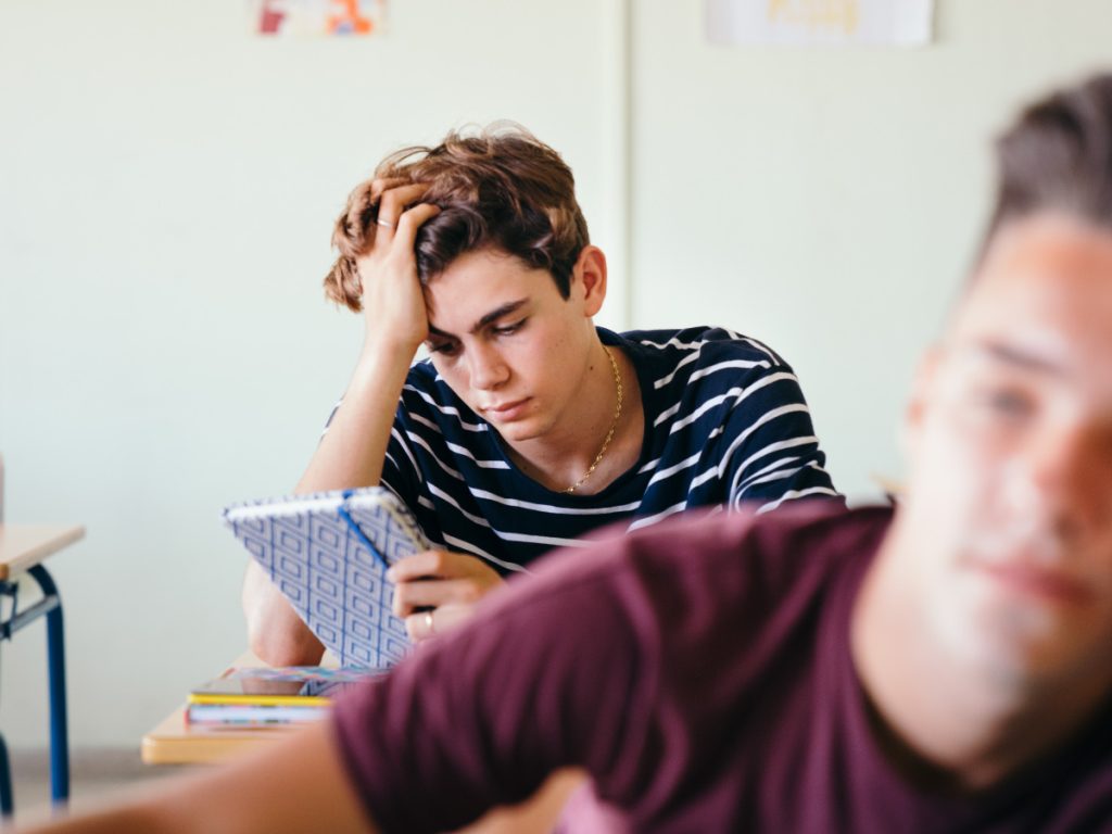 Những thói quen xấu cản trở bạn đạt band cao IELTS